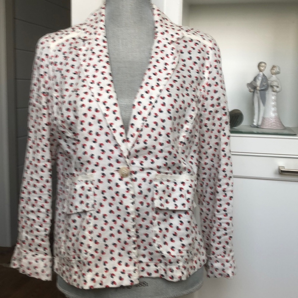 Linen Casio. Short light weight blazer size Small
